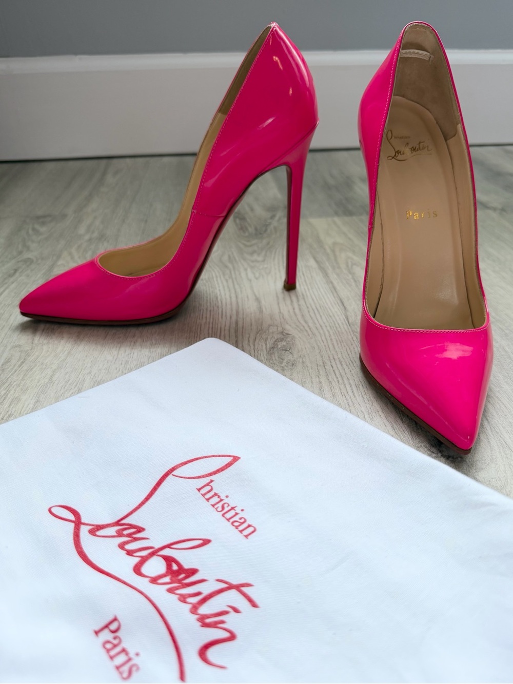 Christian Louboutin - Original Pigalle 120 - Stiletto Pumps in Hot Pink Patent
